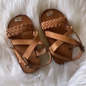 Adorable leather kids handmade sandals size 25EU 7US